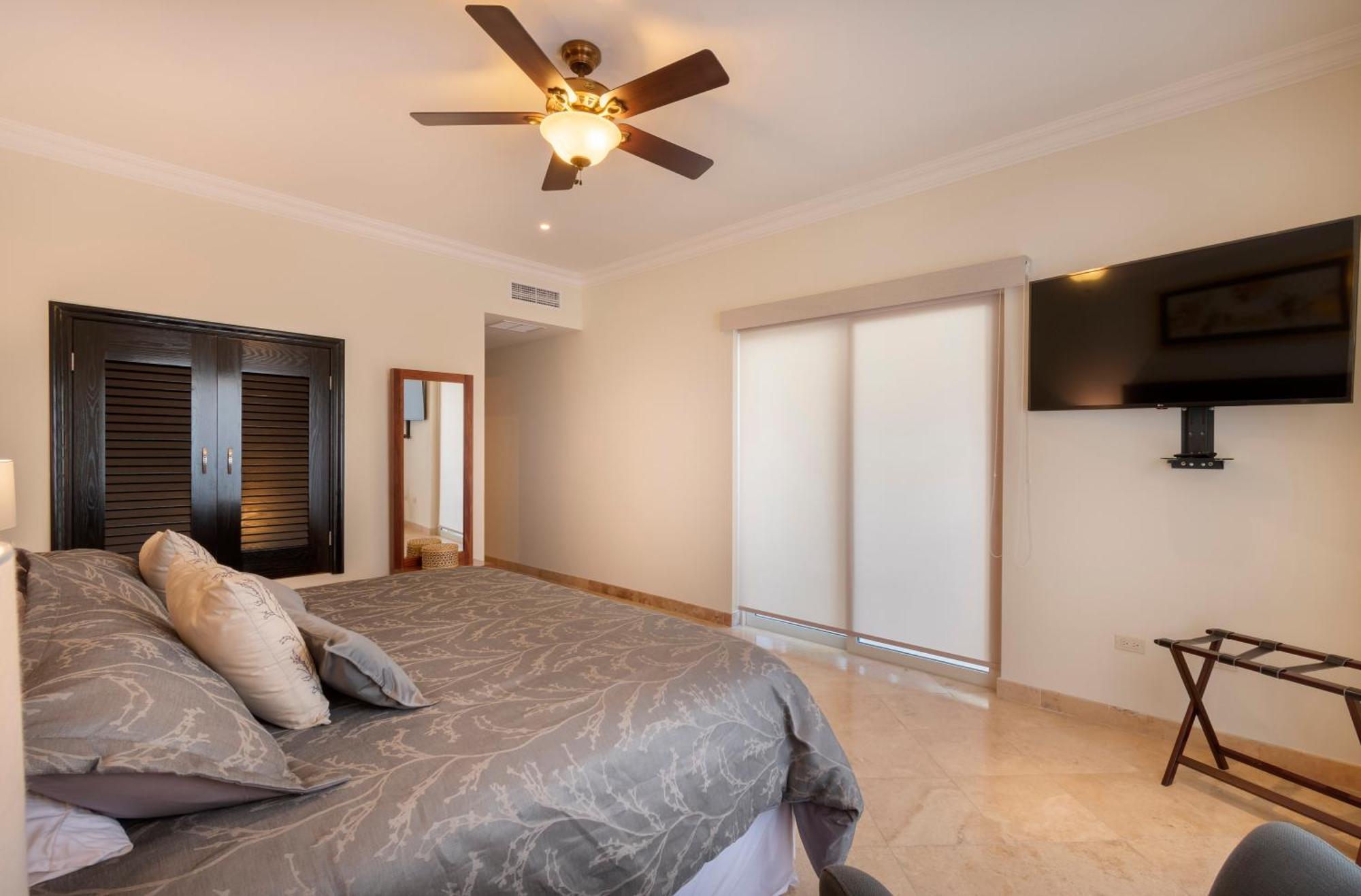 Condo Paraiso - Luxurious New Condo 300Mt From The Beach 카보산루카스 외부 사진